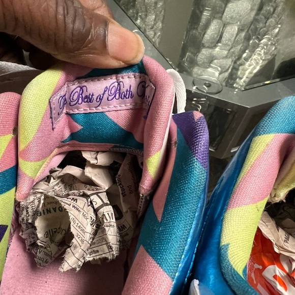 Jordan - Picture 4 of 8